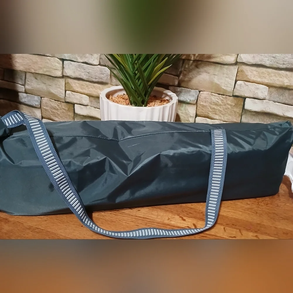 Fin the Shark Kids Camping Tent Blue - Picture 4 of 4